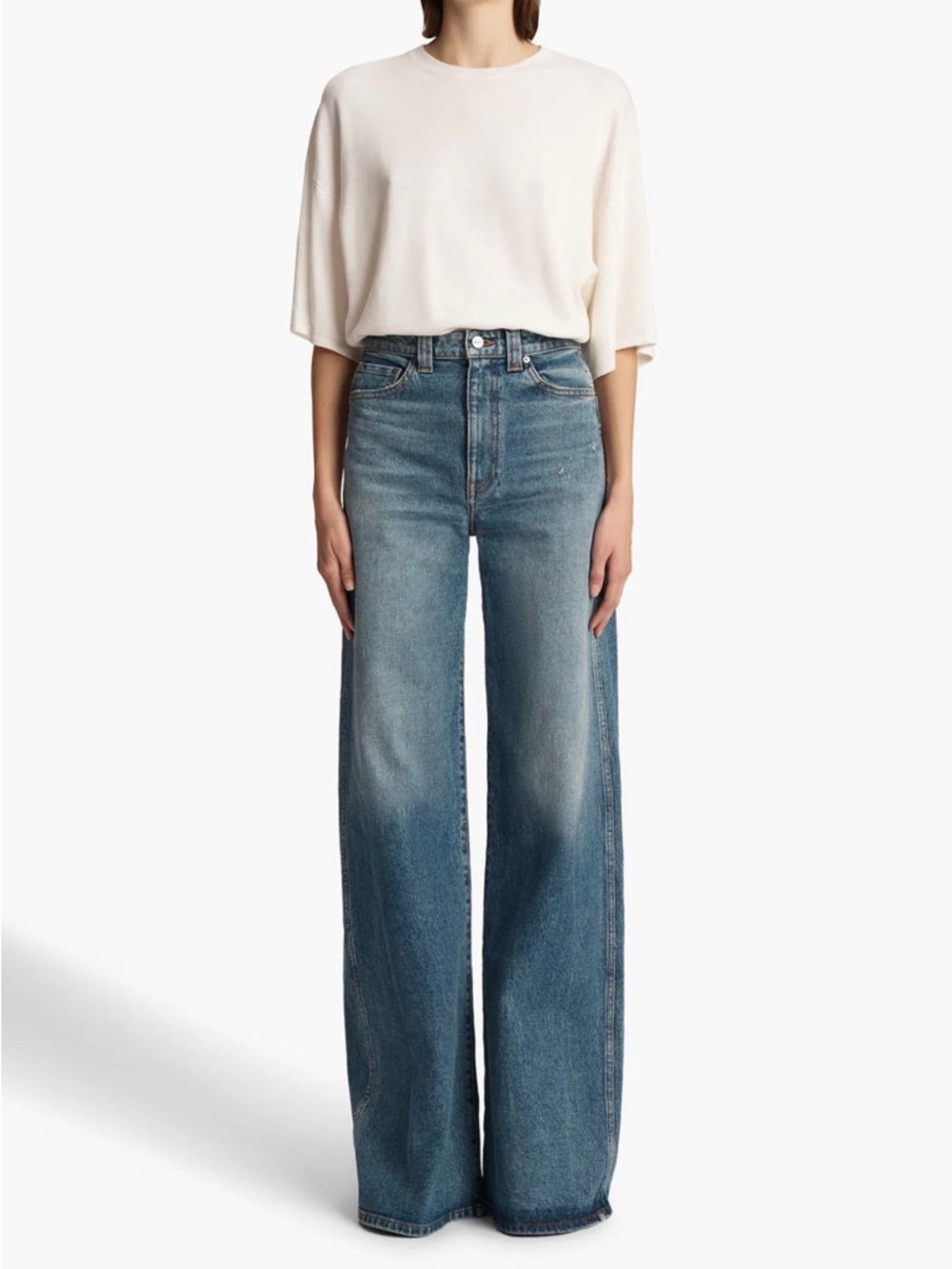 KHAITE Mid-Rise Wide-Leg Jeans in Washed Blue